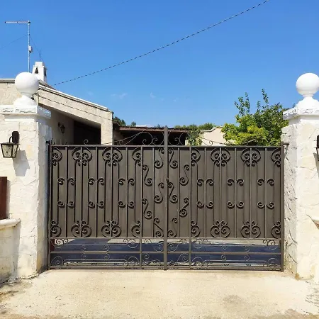 Lovely 2-bed In Villa Ostuni