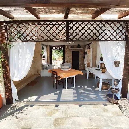 Lovely 2-bed In Villa