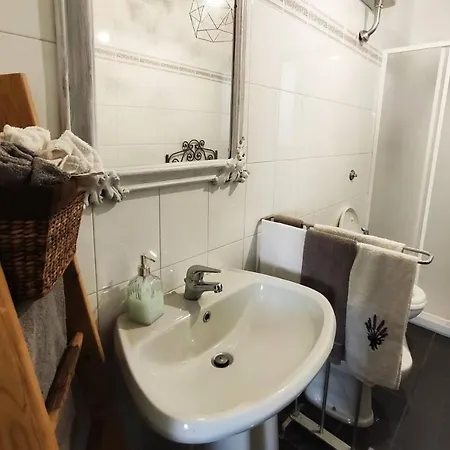 Lovely 2-bed In *