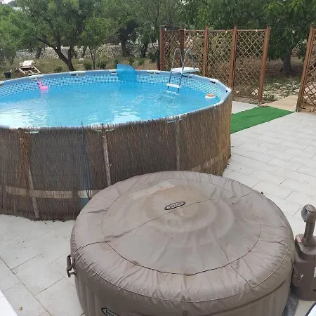 Villa Lovely 2-bed In *