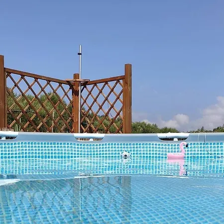 Lovely 2-bed In Villa Ostuni